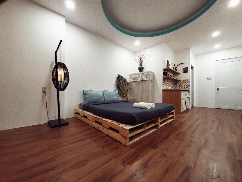 Coucou Homestead I image