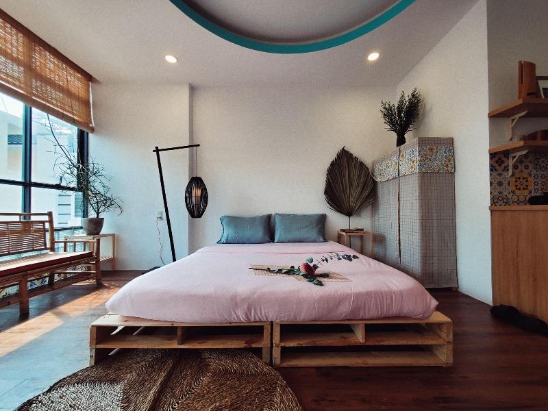 Coucou Homestead I image
