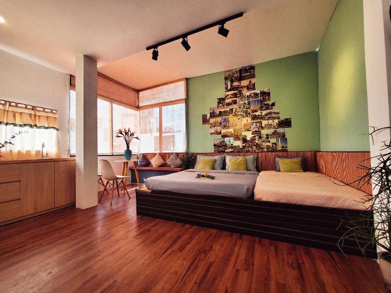 Coucou Homestead I image