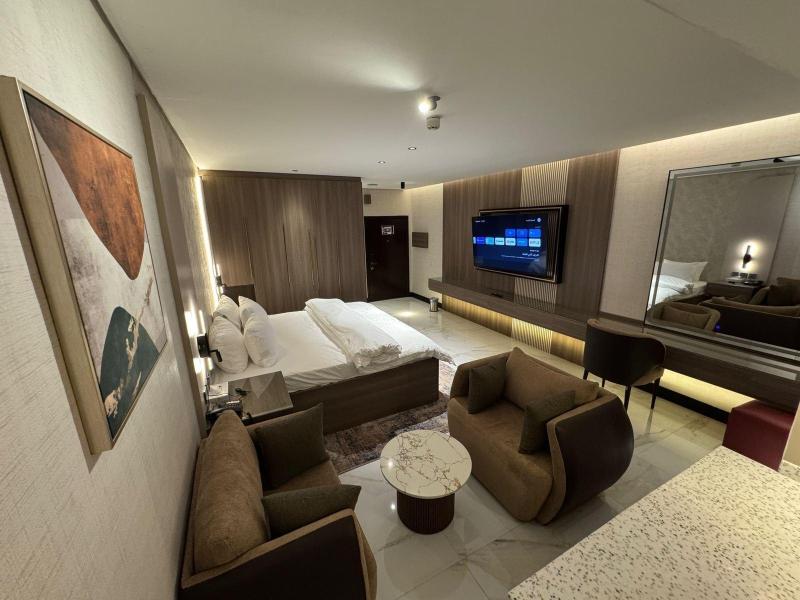 Sixty Three Hotel image