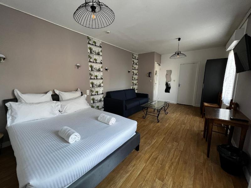 Hotel Les Montois image
