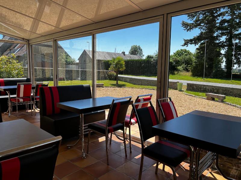 Hotel Les Montois image