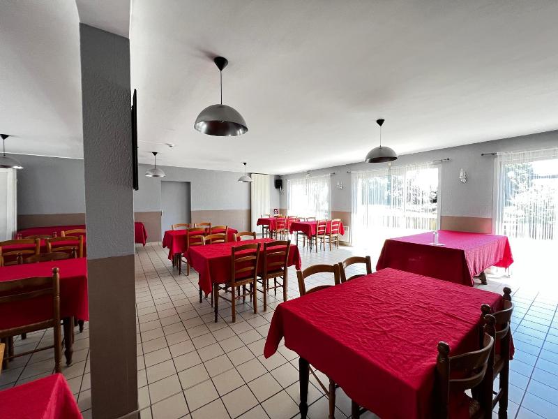Hotel Les Montois image