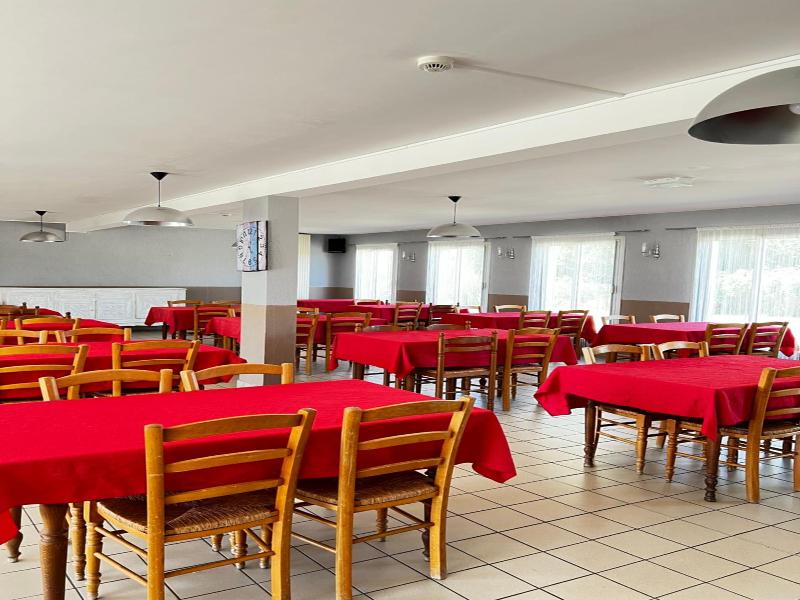 Hotel Les Montois image