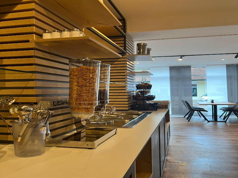 Hotel Harmshof Bispingen image