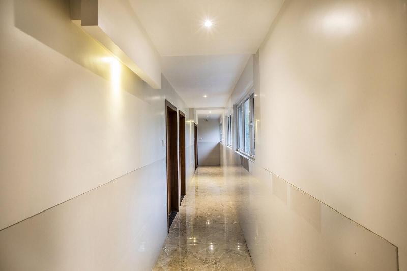 Fabhotel Spring Inn image