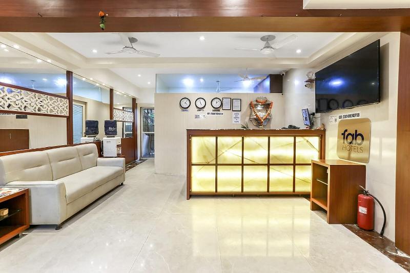 Fabhotel Spring Inn image