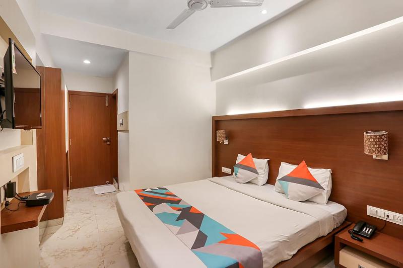 Fabhotel Spring Inn image