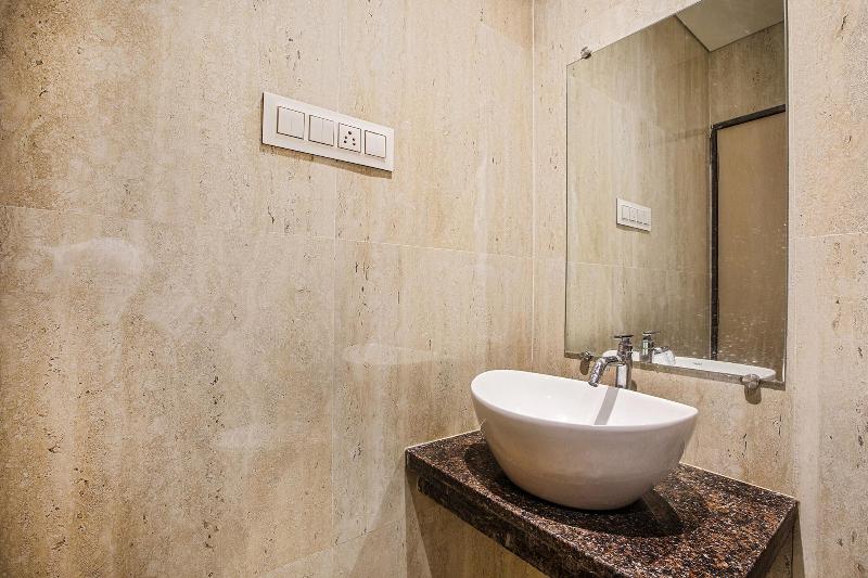 Fabhotel Spring Inn image