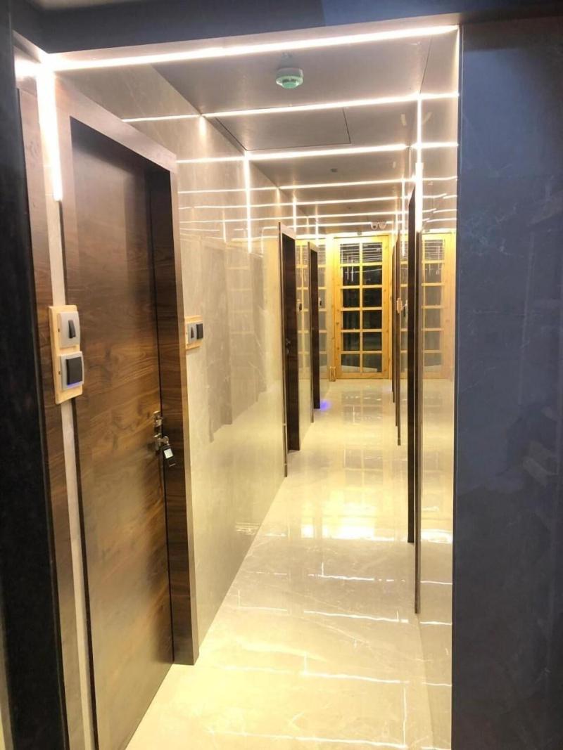Hotel Rooms Dadar image