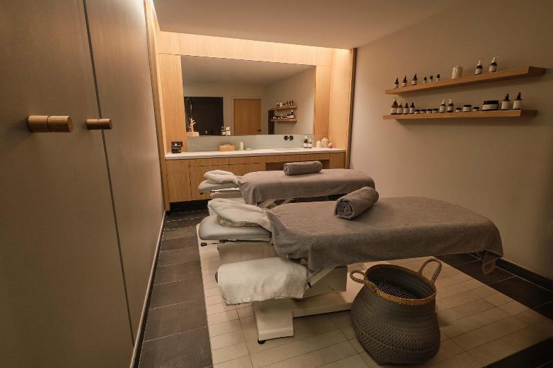Loisium Wine & Spa Hotel Champagne image