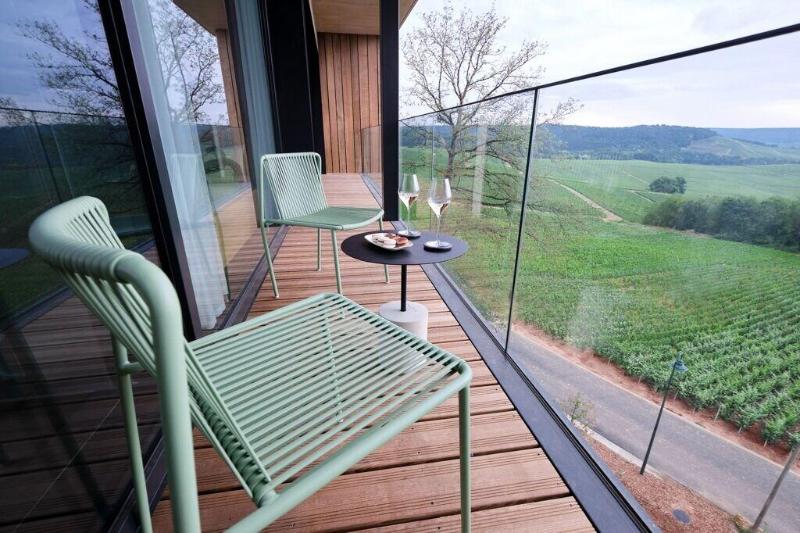 Loisium Wine & Spa Hotel Champagne image