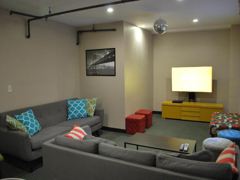 Orange Village Hostel image
