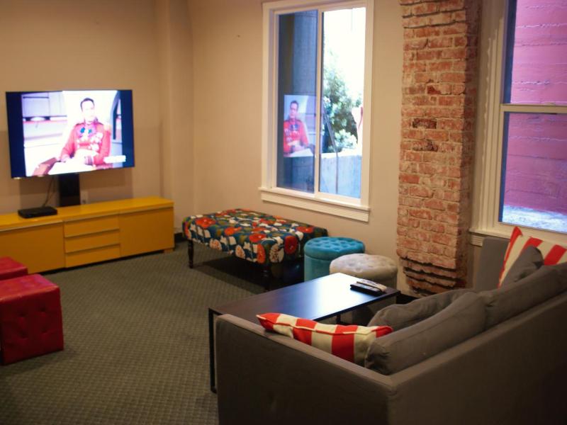 Orange Village Hostel image