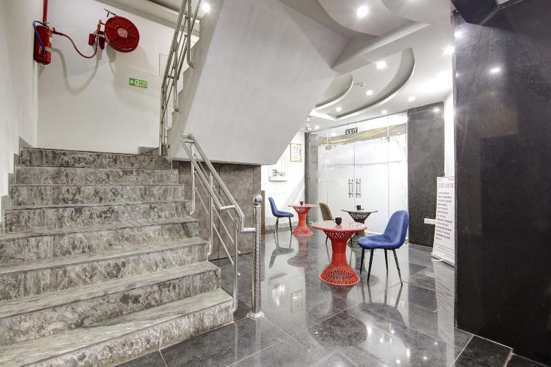 Hotel S B Inn Paharganj image