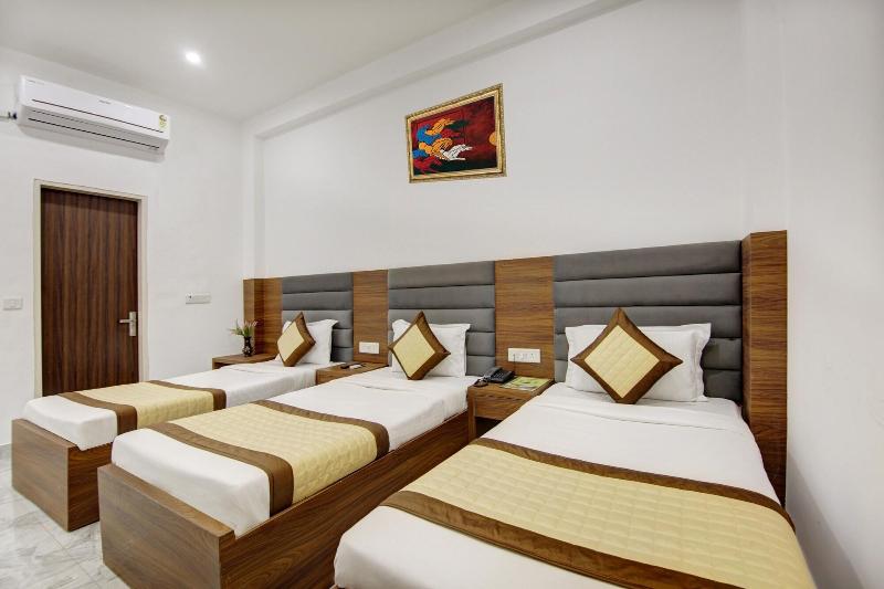 Hotel S B Inn Paharganj image