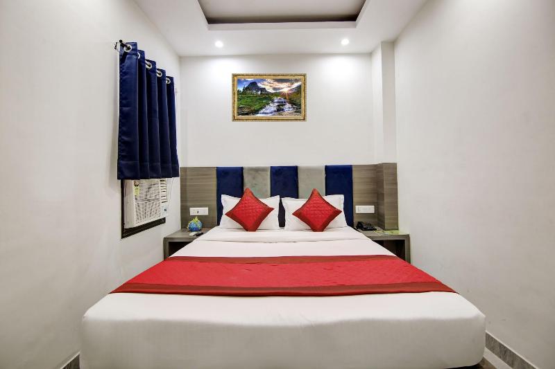 Hotel S B Inn Paharganj image