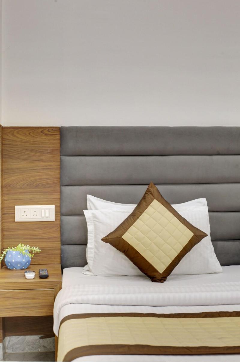 Hotel S B Inn Paharganj image