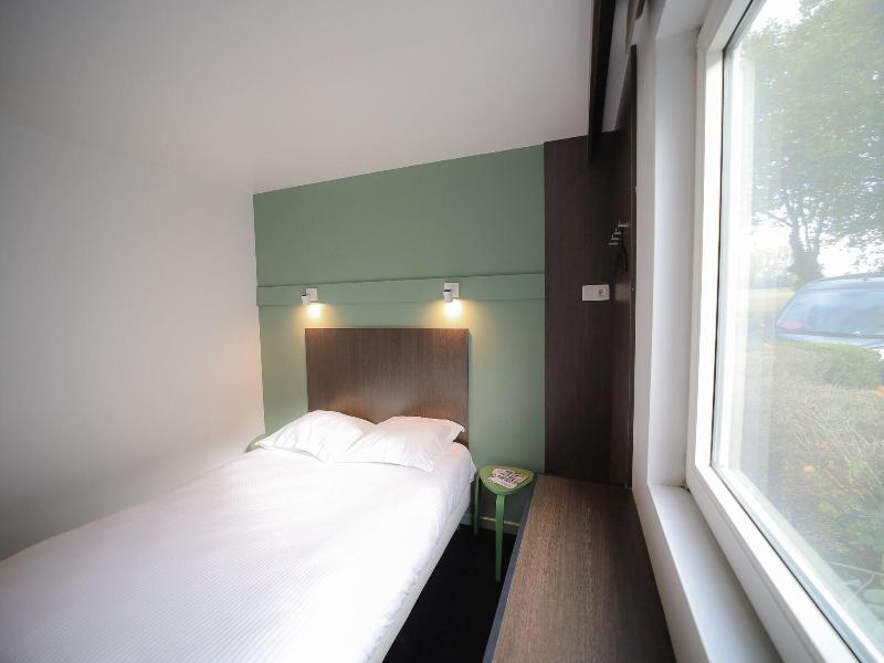 Travel Hotel Kruisem image