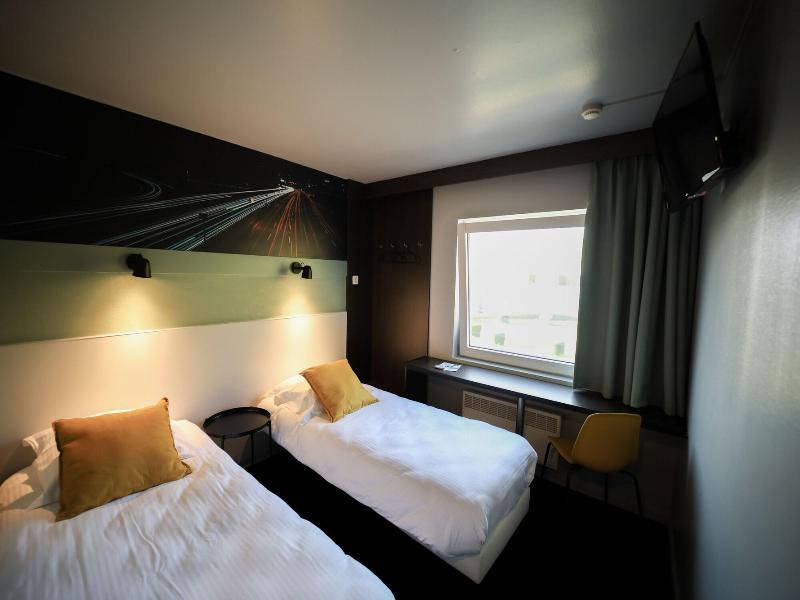 Travel Hotel Kruisem image