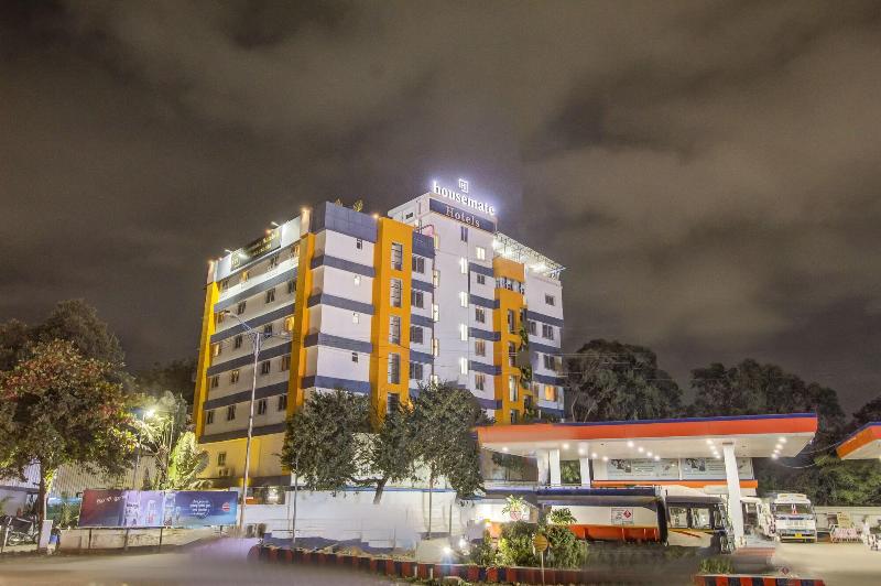 Housemate Hotels image