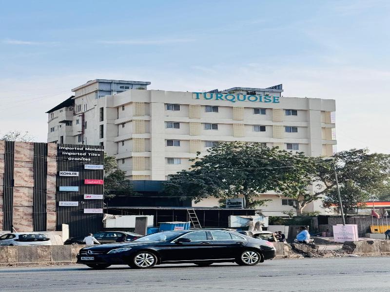 Housemate Hotels image