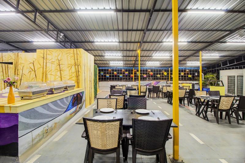Housemate Hotels image