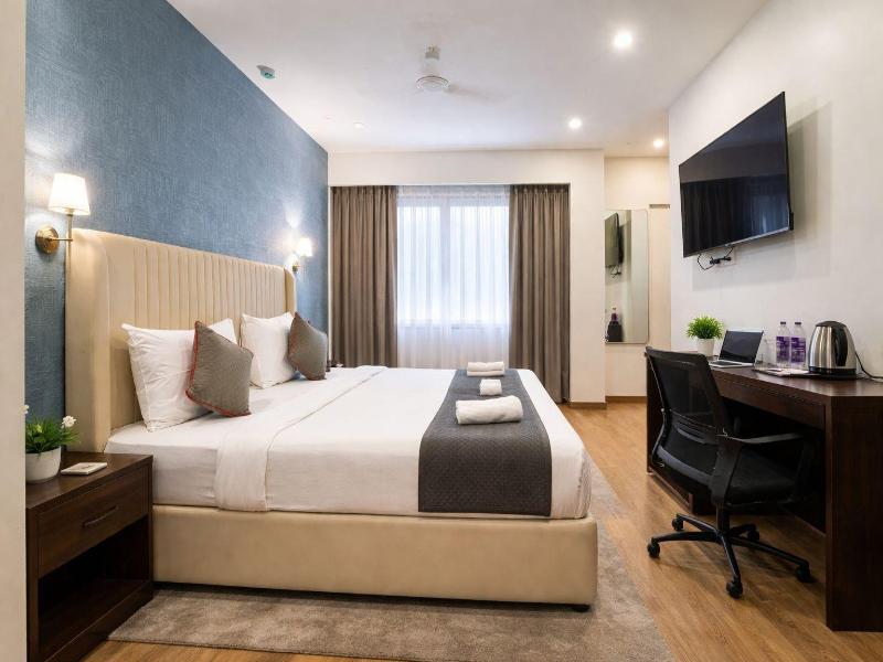 Housemate Hotels image