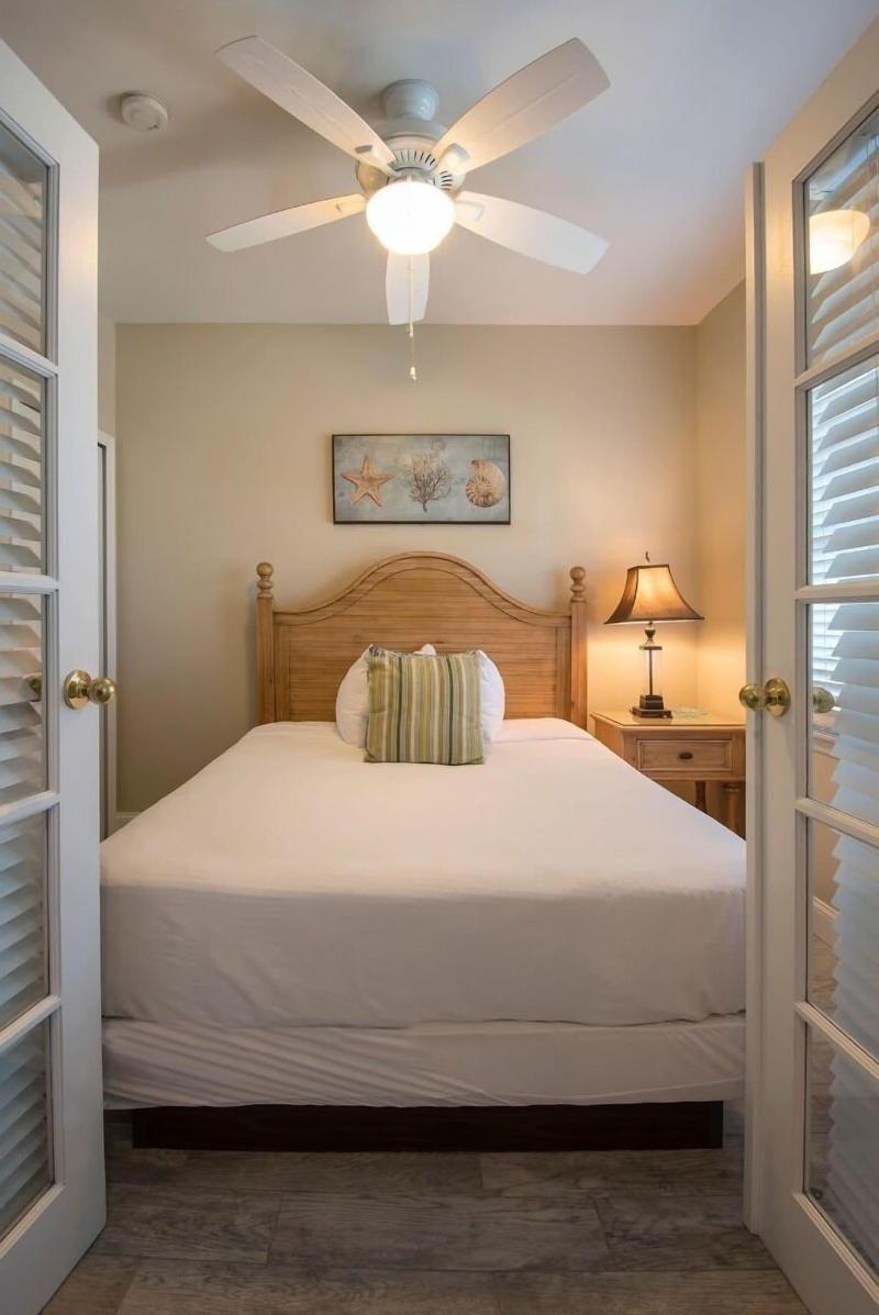 Villas At Hawks Cay Resort image