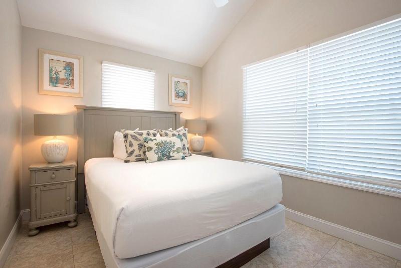 Villas At Hawks Cay Resort image