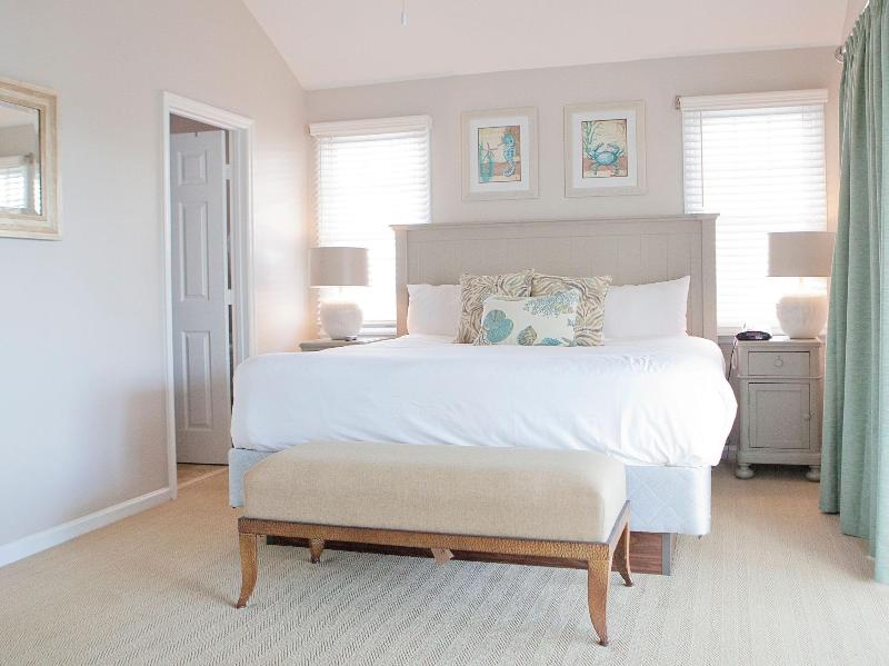 Villas At Hawks Cay Resort image