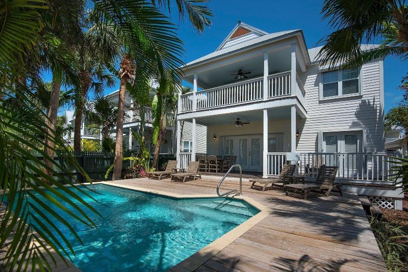 Villas At Hawks Cay Resort image