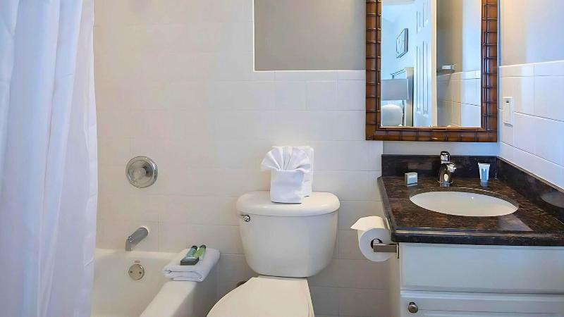 Villas At Hawks Cay Resort image