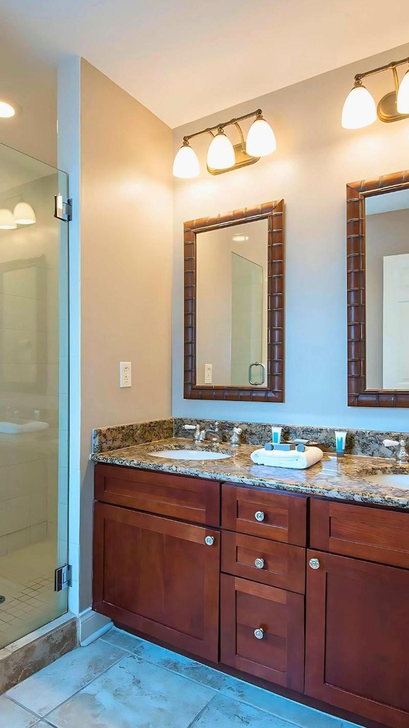 Villas At Hawks Cay Resort image