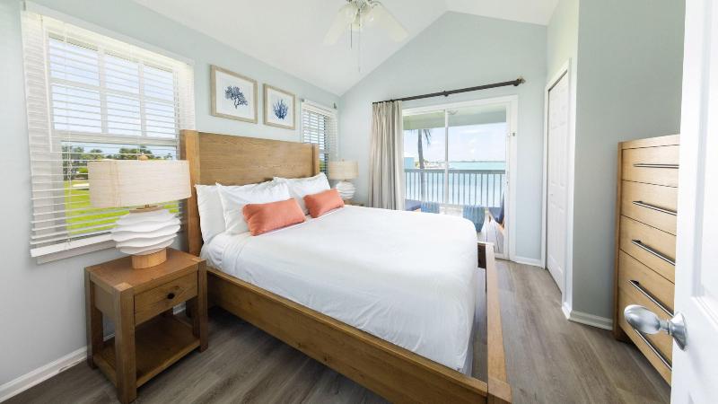 Villas At Hawks Cay Resort image