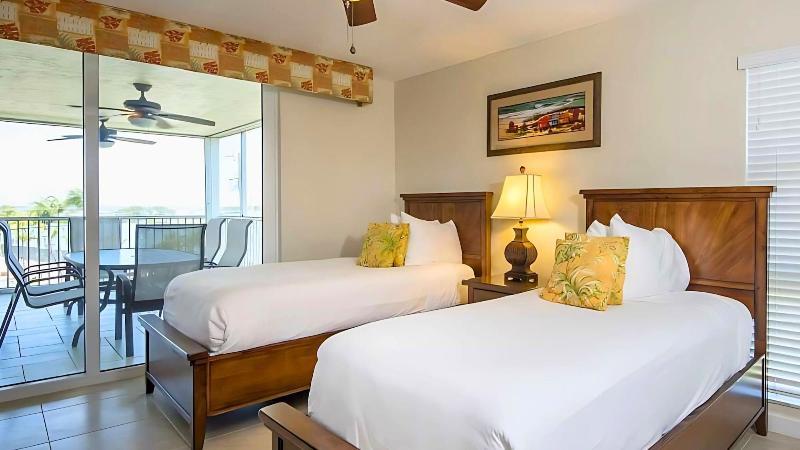 Villas At Hawks Cay Resort image