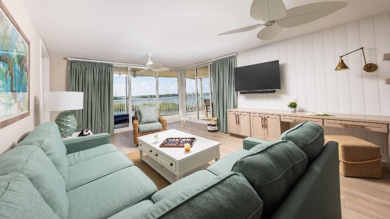 Villas At Hawks Cay Resort image