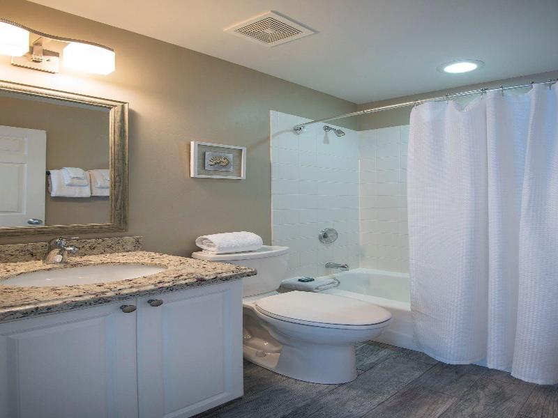 Villas At Hawks Cay Resort image