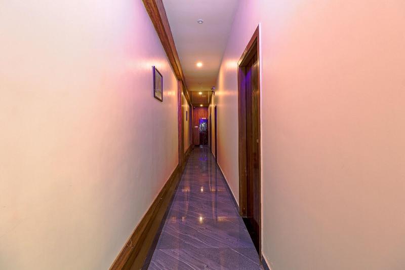 Hotel Signature Inn image