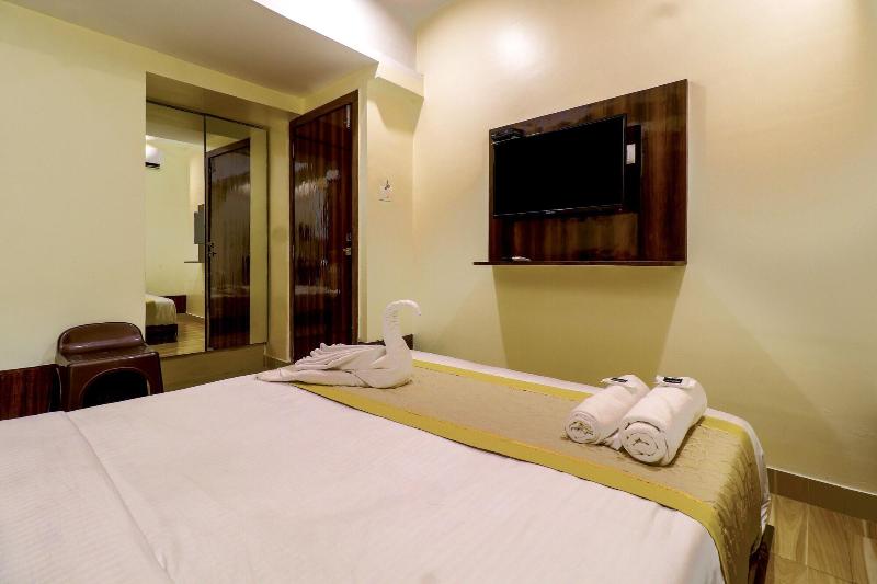 Hotel Signature Inn image