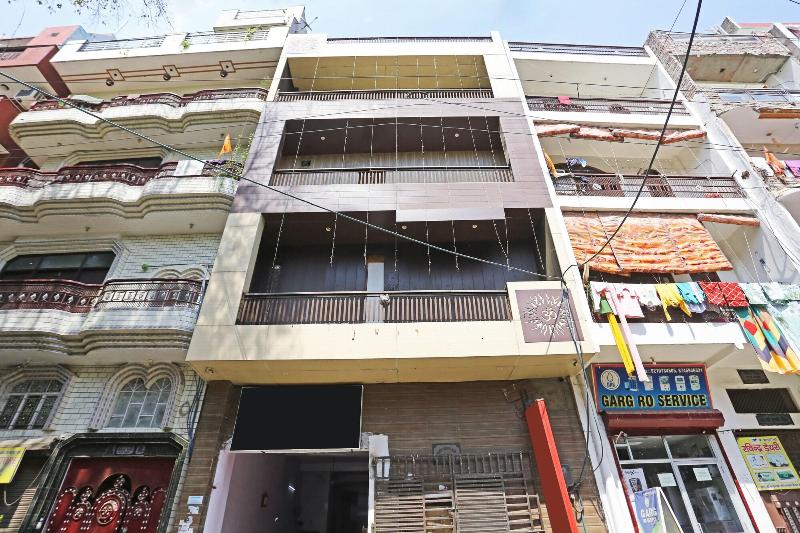 Twamev Punjabi Bagh image