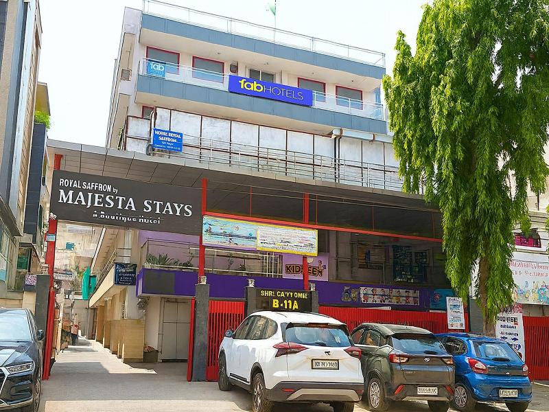 Fabhotel F9 Kirti Nagar image