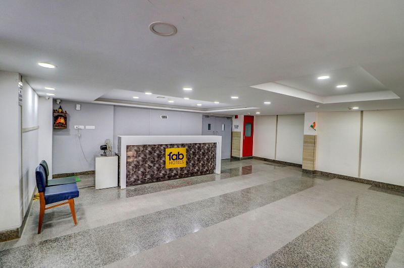 Fabhotel F9 Kirti Nagar image