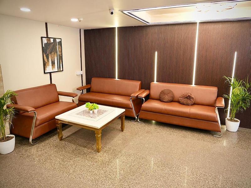 Fabhotel F9 Kirti Nagar image