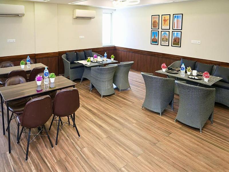 Fabhotel F9 Kirti Nagar image