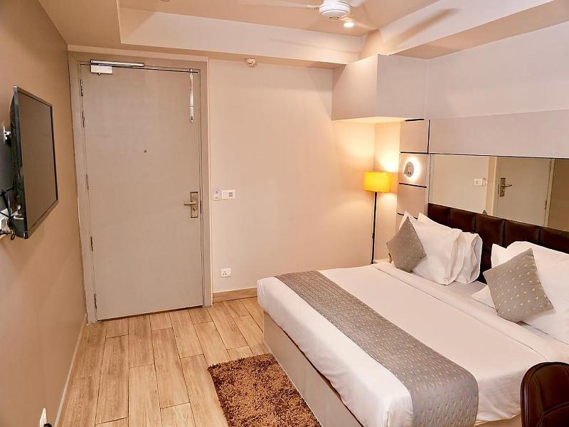 Fabhotel F9 Kirti Nagar image