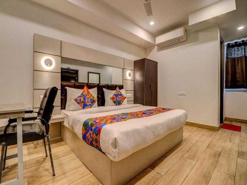 Fabhotel F9 Kirti Nagar image