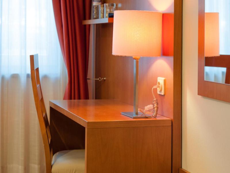 Hotel Berne image
