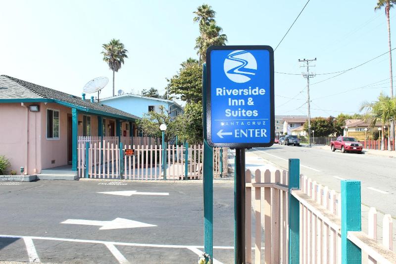 Riverside Inn Suites Santa Cruz image