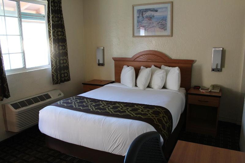 Riverside Inn Suites Santa Cruz image